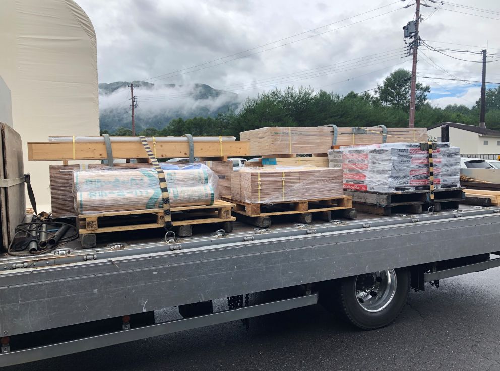 キットガレージの荷姿