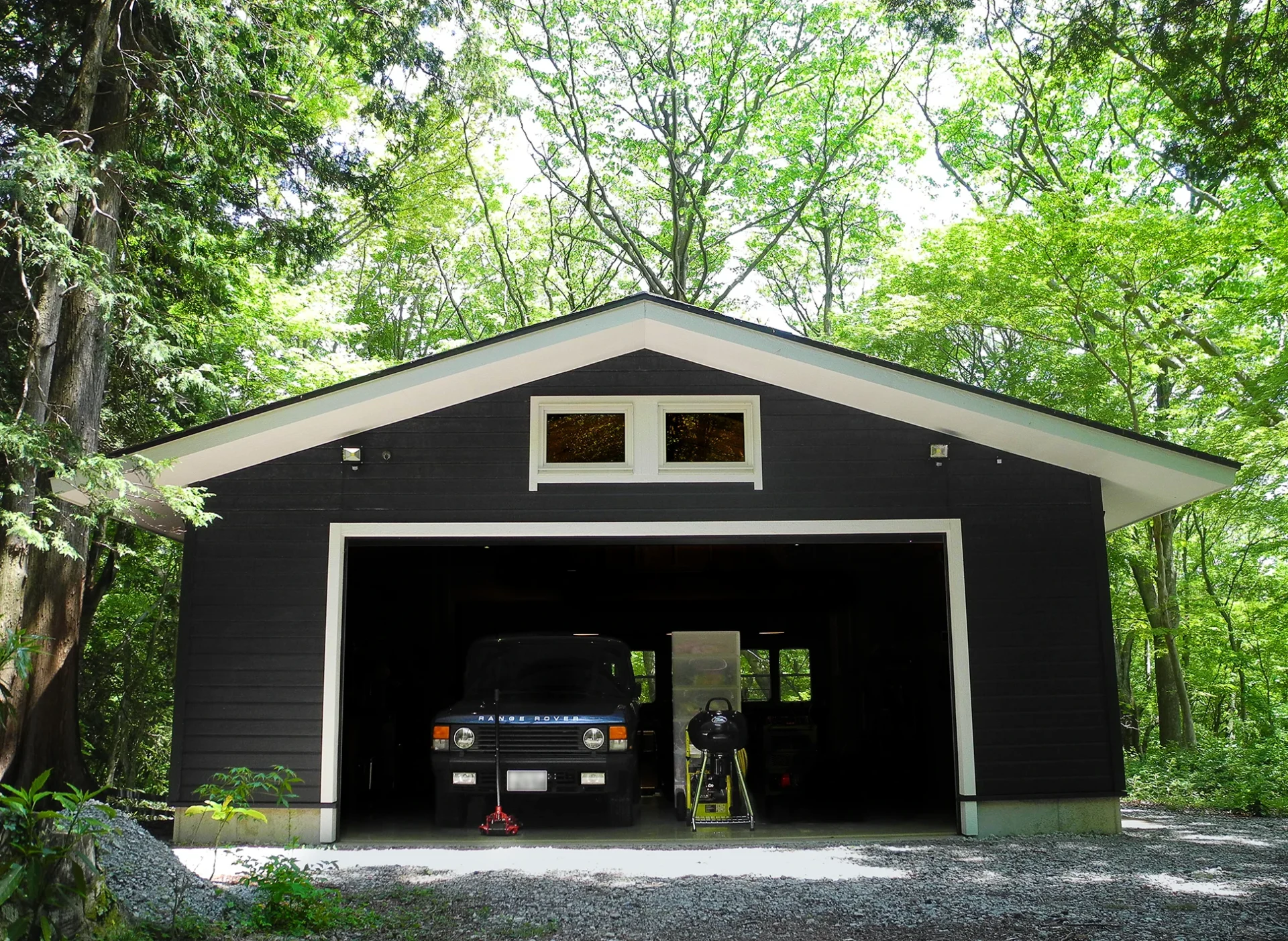 自然に囲まれた秘密基地