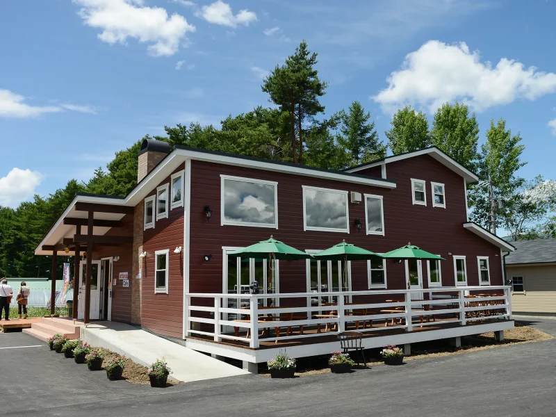 薪ストーブのある、あったかなカフェレストラン