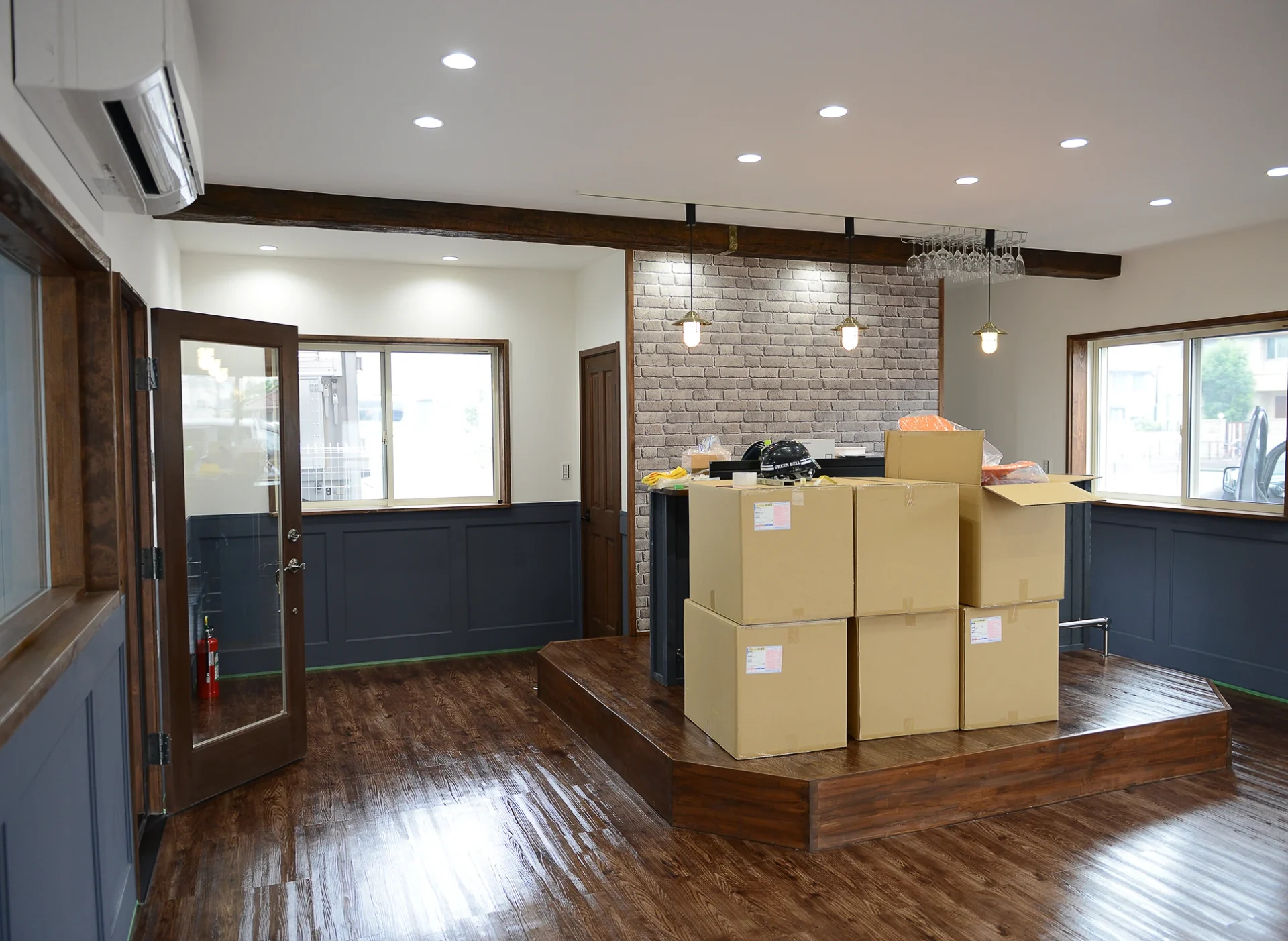 内観 - 1階事務所